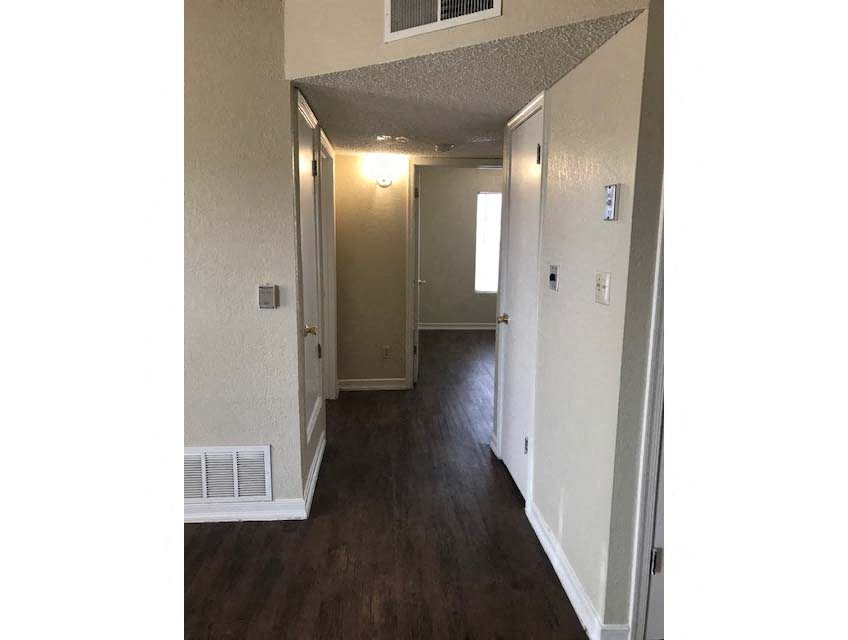 Gallery Photo 7